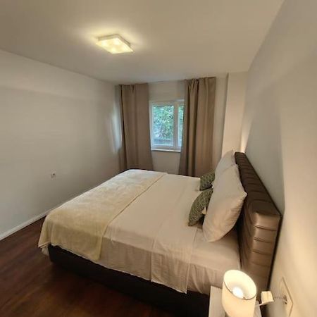 New 1 Bedroom Near Center And Beach Сплит Экстерьер фото